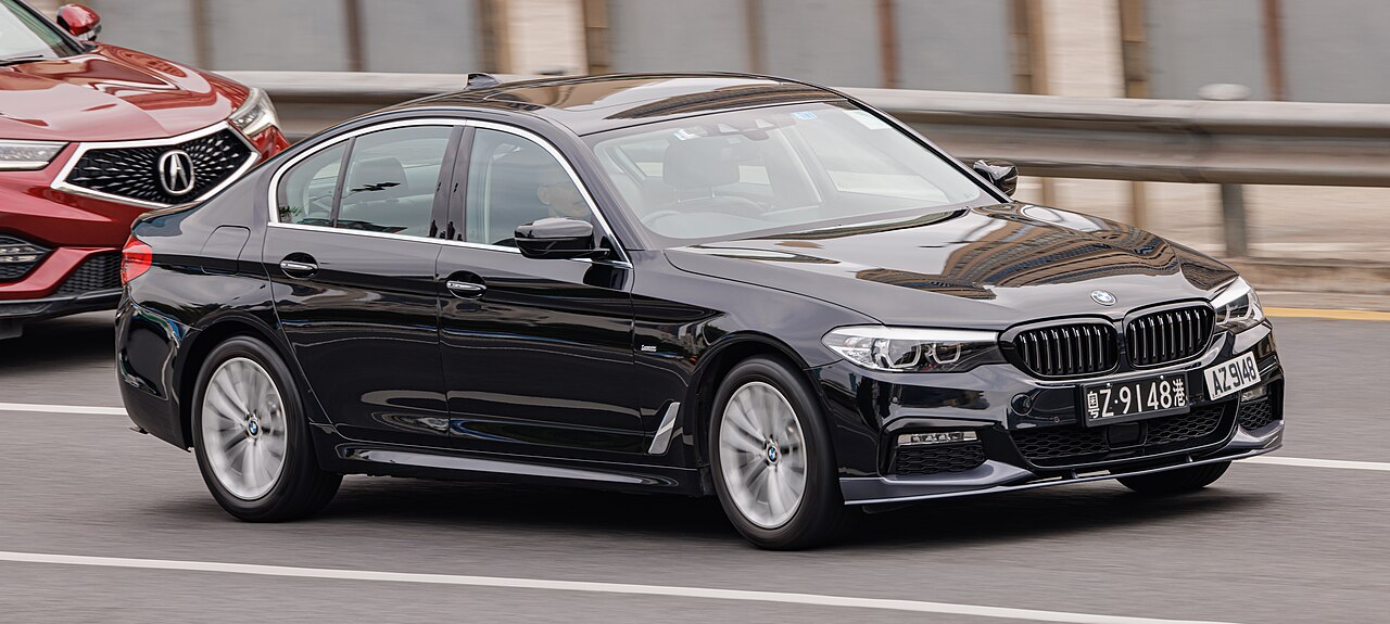 BMW 5シリーズ｜輸入セダンはリセールが低め